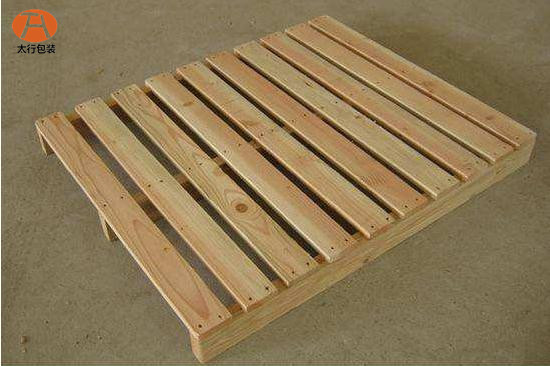 木托盤與集裝箱主要優勢.jpg 木托盤與集裝箱主要優勢.jpg